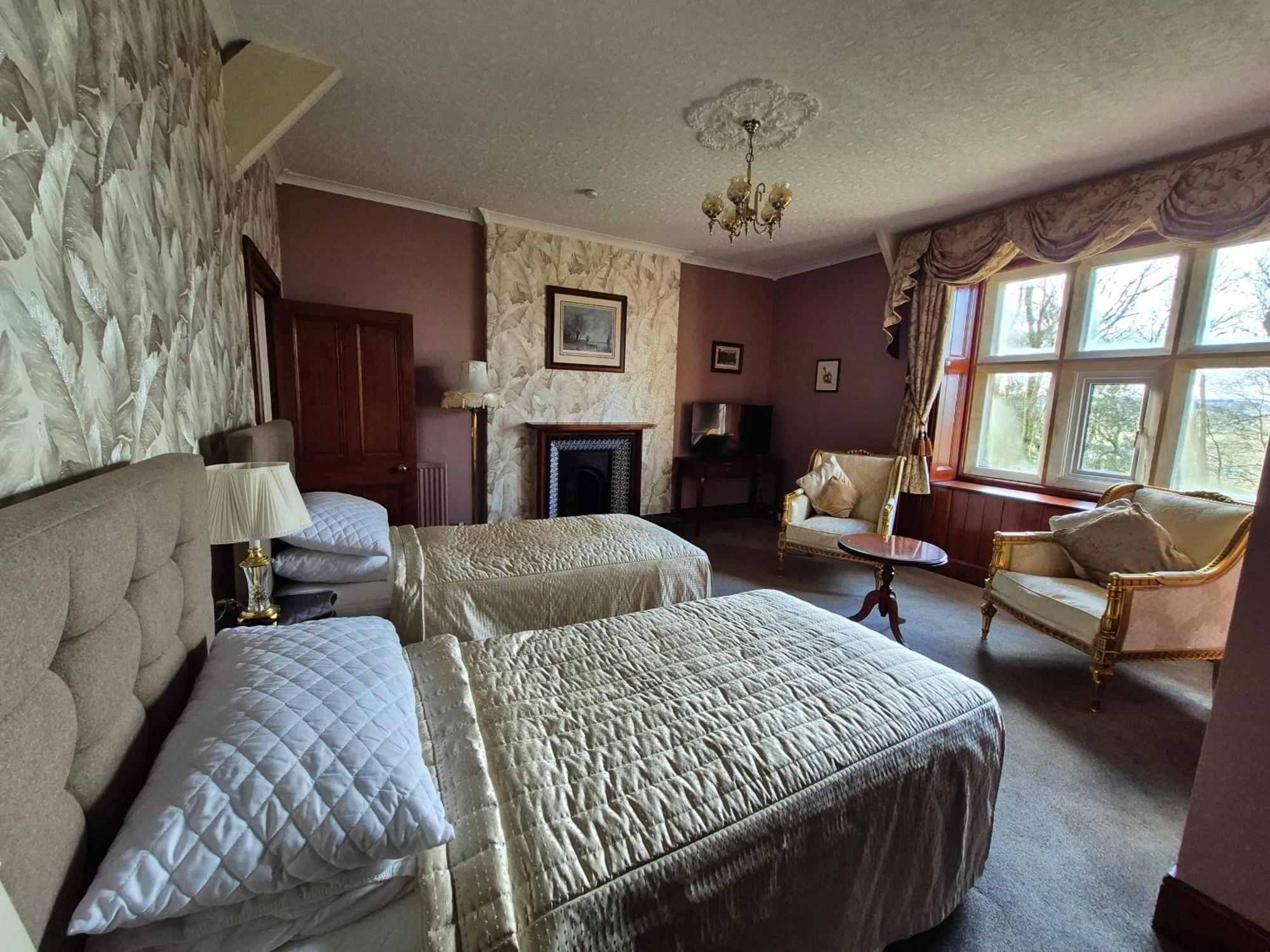 St David'S Guesthouse Haverfordwest Εξωτερικό φωτογραφία