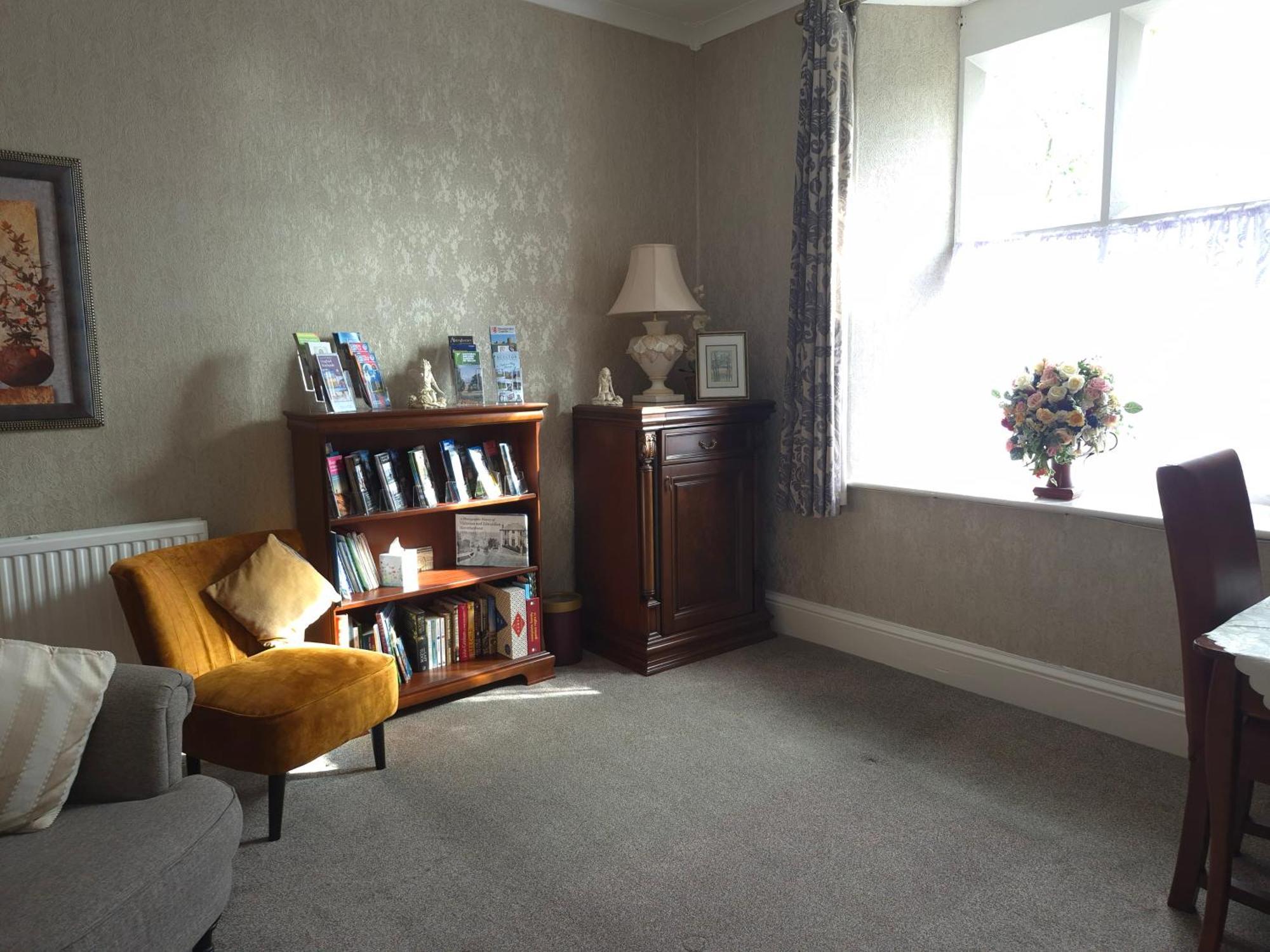 St David'S Guesthouse Haverfordwest Εξωτερικό φωτογραφία