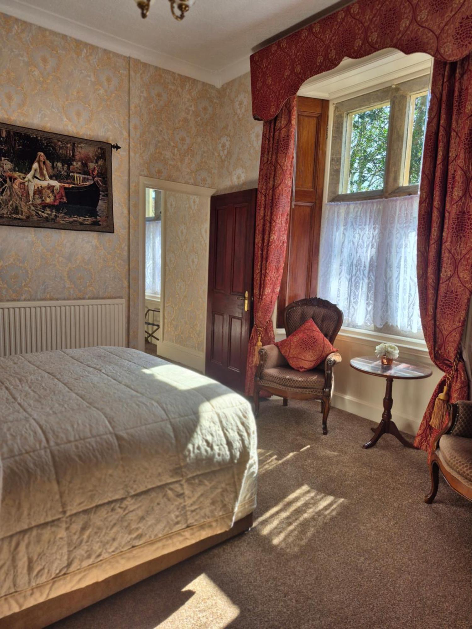 St David'S Guesthouse Haverfordwest Εξωτερικό φωτογραφία