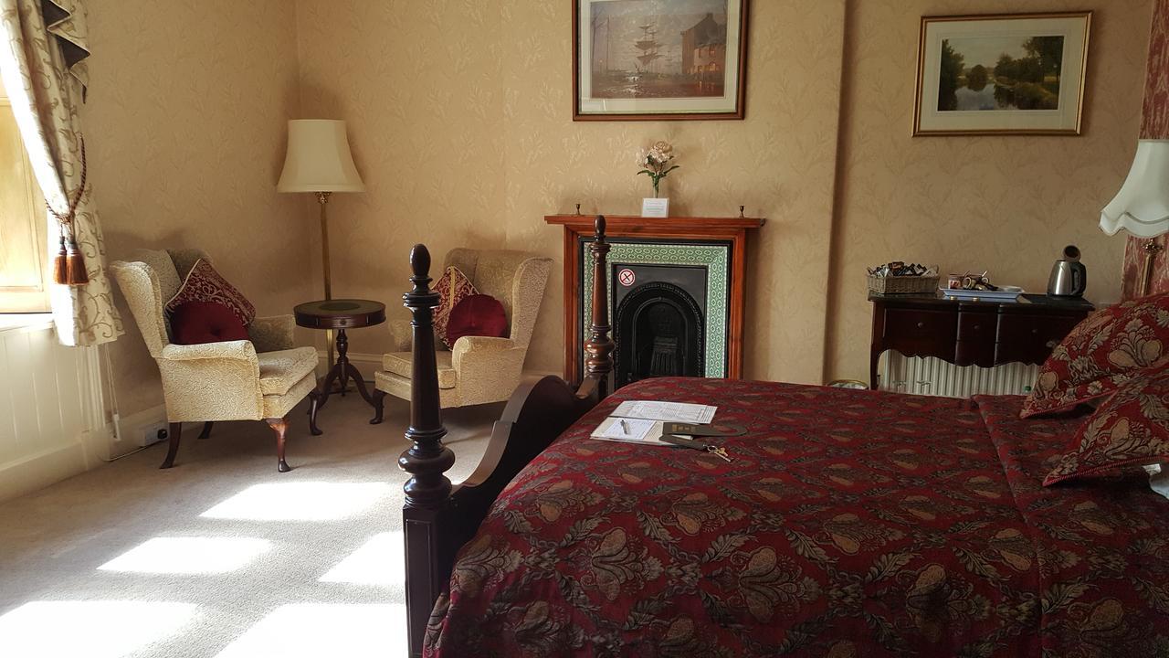 St David'S Guesthouse Haverfordwest Εξωτερικό φωτογραφία